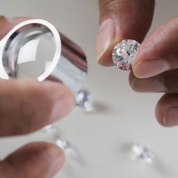 钻石鉴定的步骤详解：如何辨别真假钻石？
