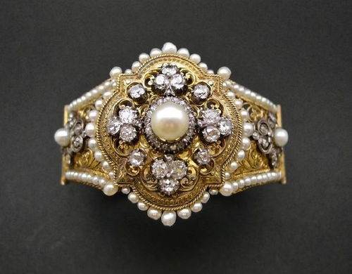 古董 珠宝，古董珠宝：璀璨岁月的秘密